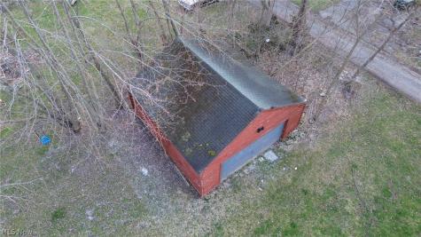 148 Oak Street Elyria OH 44035