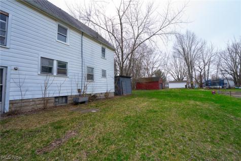 148 Oak Street Elyria OH 44035