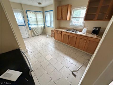 4014 Rosemond Road Cleveland Heights OH 44121