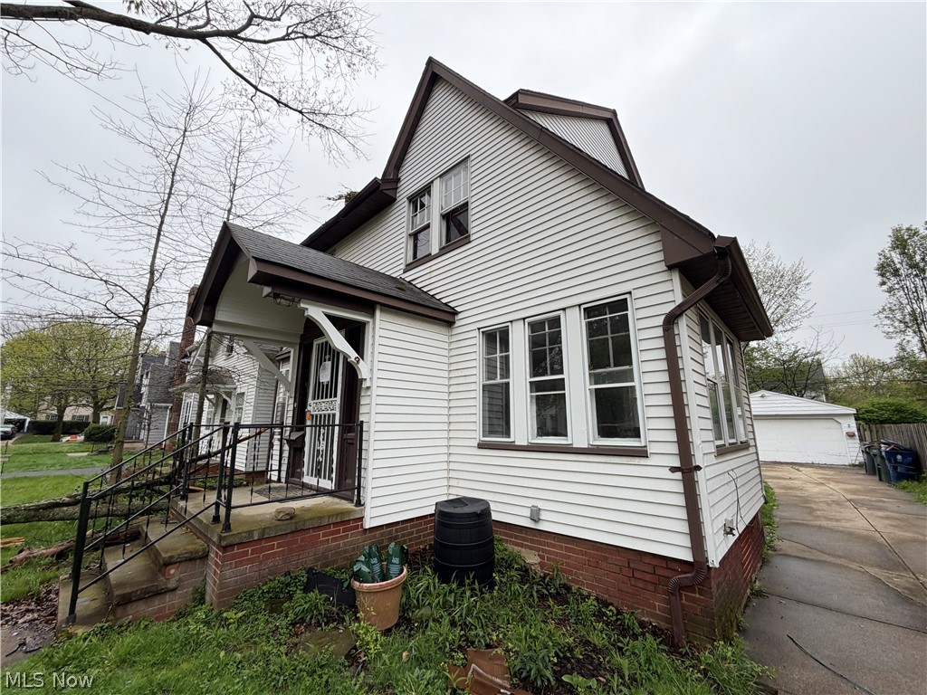4014 Rosemond Road Cleveland Heights OH 44121