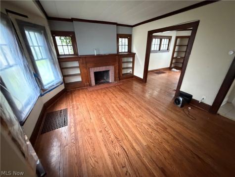 4014 Rosemond Road Cleveland Heights OH 44121