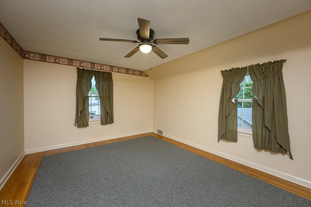 1422 Monument Road NW Canton OH 44703