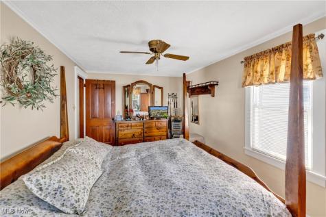 347 Kenyon Avenue Elyria OH 44035