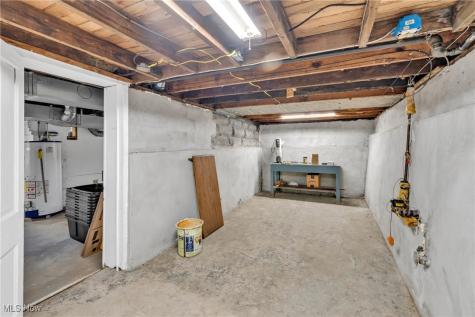 347 Kenyon Avenue Elyria OH 44035
