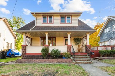 2027 Treadway Avenue Cleveland OH 44109