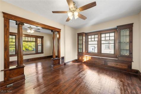 2027 Treadway Avenue Cleveland OH 44109
