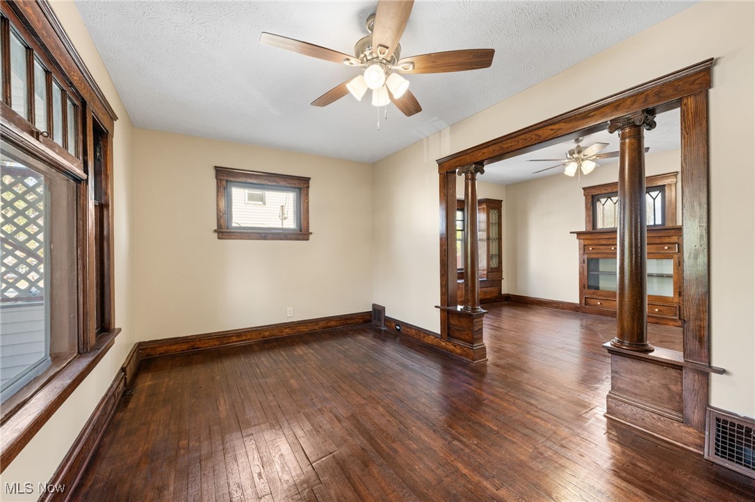2027 Treadway Avenue Cleveland OH 44109