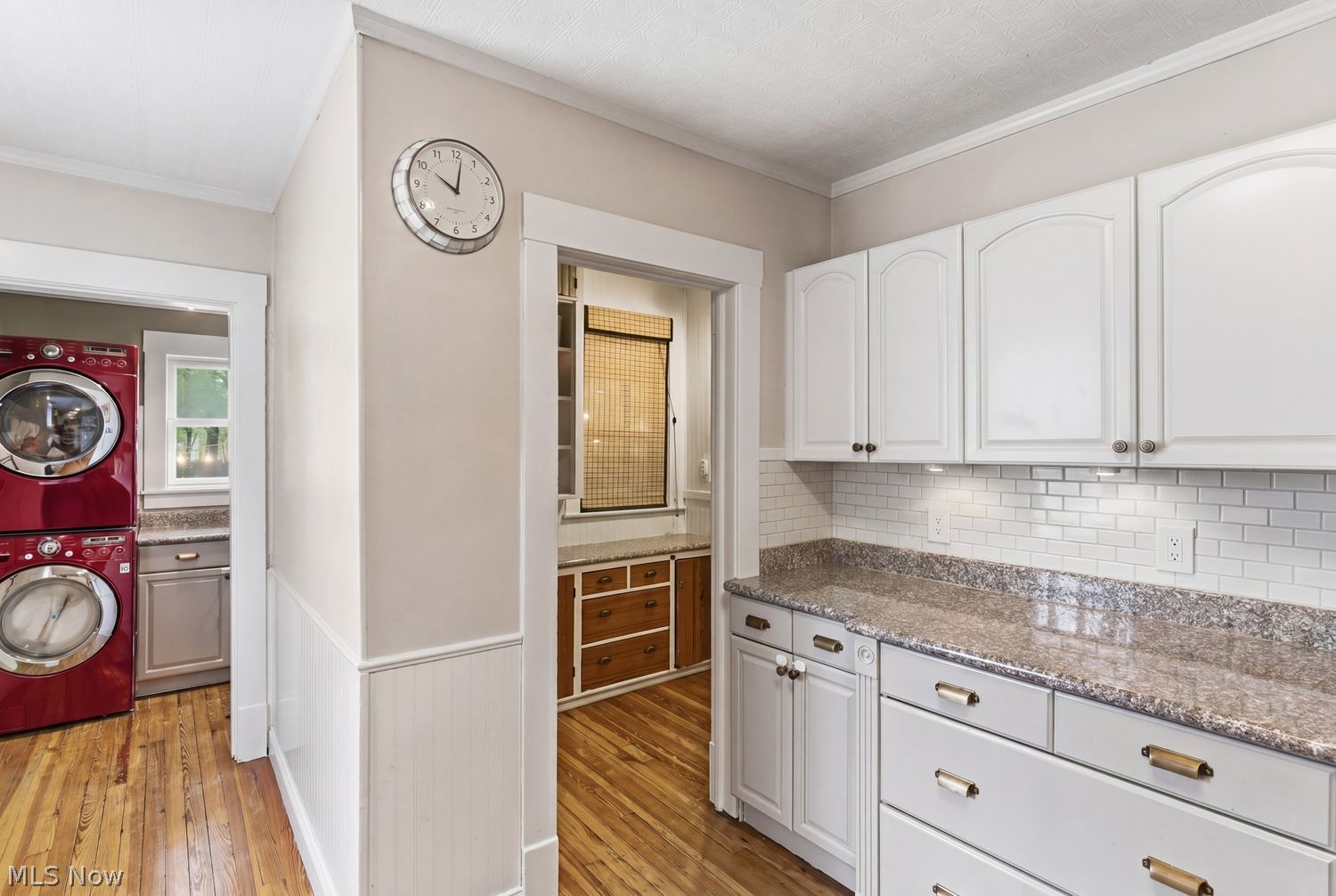 1333 Beach Avenue Lakewood OH 44107