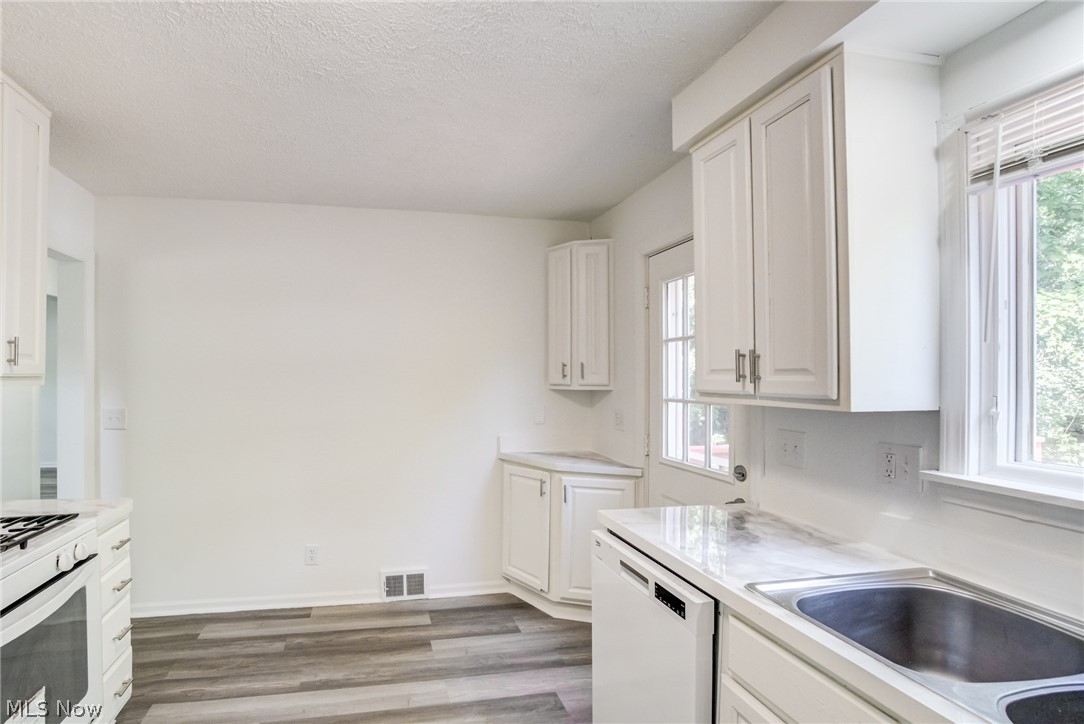 217 Grand Boulevard Bedford OH 44146