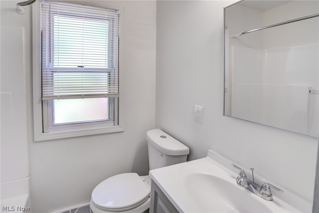 217 Grand Boulevard Bedford OH 44146