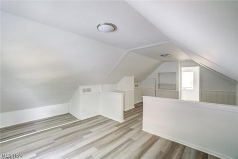217 Grand Boulevard Bedford OH 44146