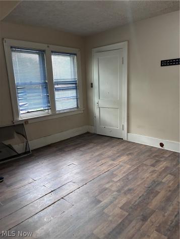 1546 White Avenue Akron OH 44307