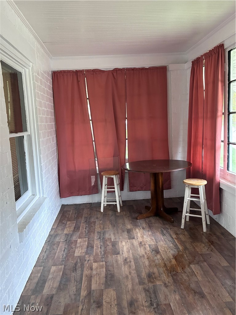 1546 White Avenue Akron OH 44307