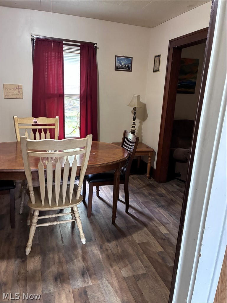 1546 White Avenue Akron OH 44307