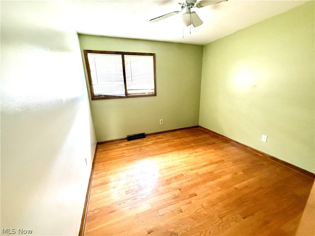 2207 Oaklawn Drive Parma OH 44134