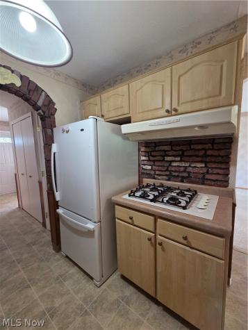 1565 E 332nd Street Eastlake OH 44095