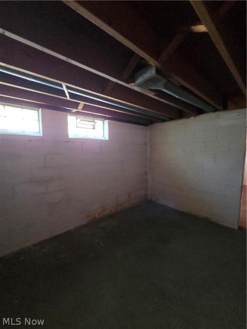 1565 E 332nd Street Eastlake OH 44095
