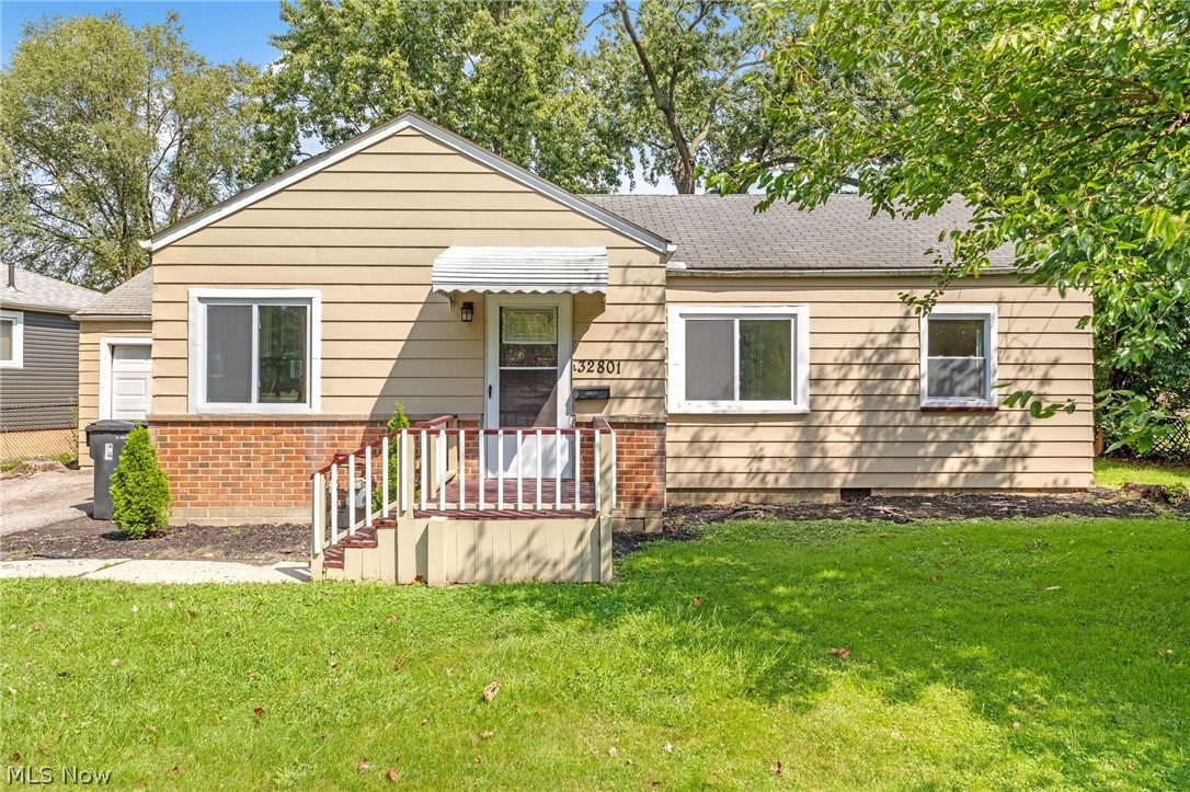 32801 Baldwin Road Solon OH 44139