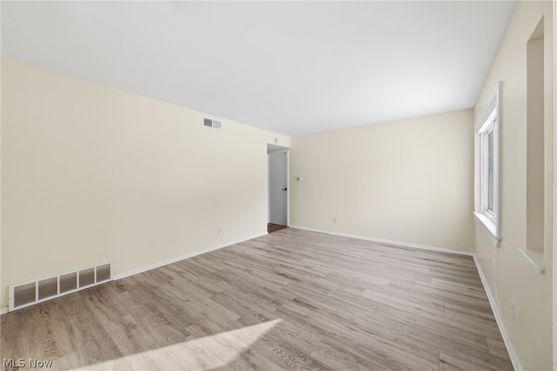 32801 Baldwin Road Solon OH 44139