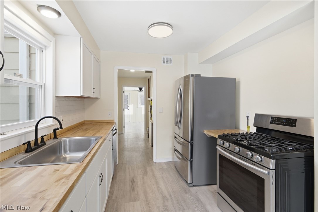 32801 Baldwin Road Solon OH 44139