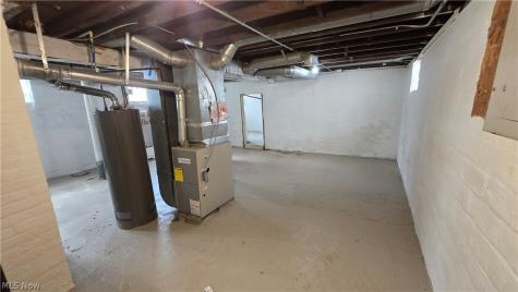 3669 E 112th Street Cleveland OH 44105