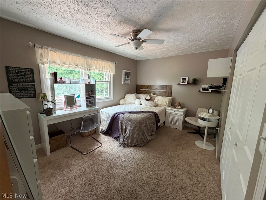 91 Hillview Drive Hubbard OH 44425