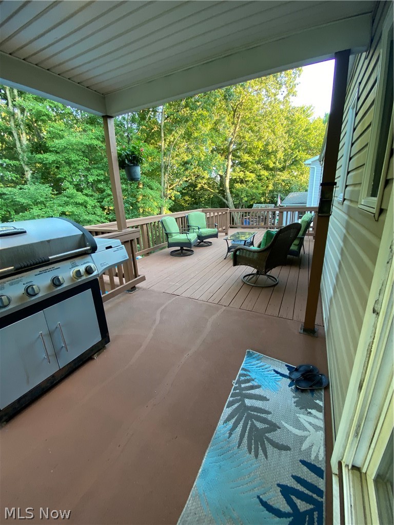 91 Hillview Drive Hubbard OH 44425