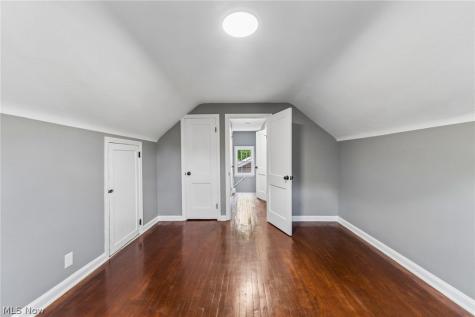 16809 Scottsdale Boulevard Shaker Heights OH 44120
