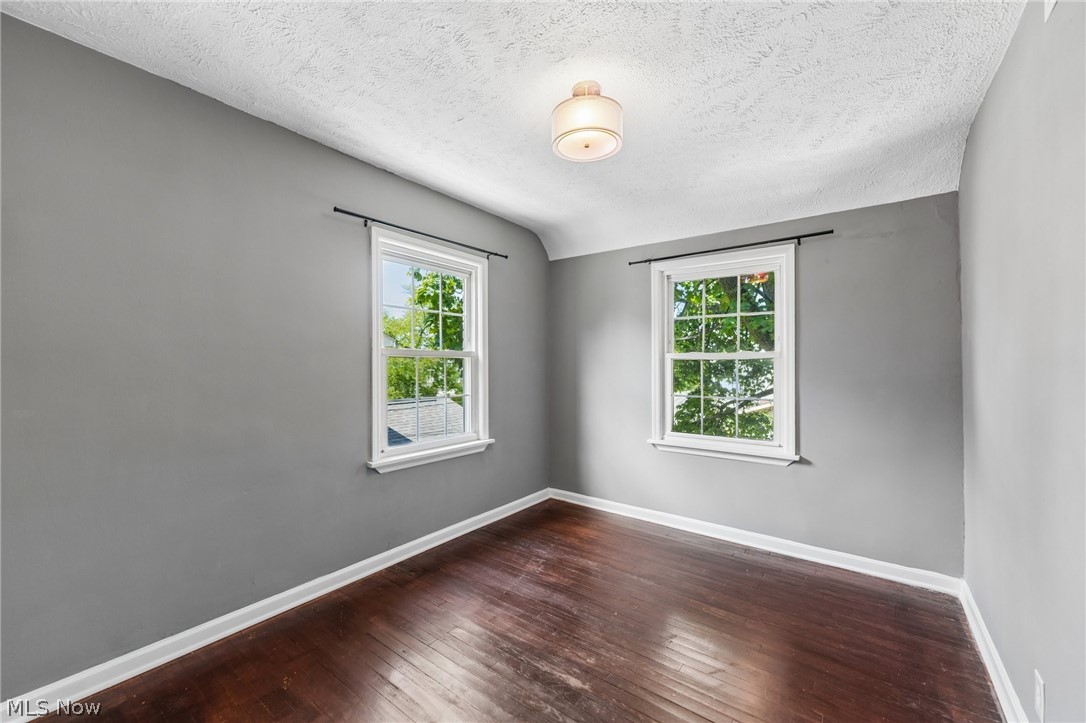 16809 Scottsdale Boulevard Shaker Heights OH 44120