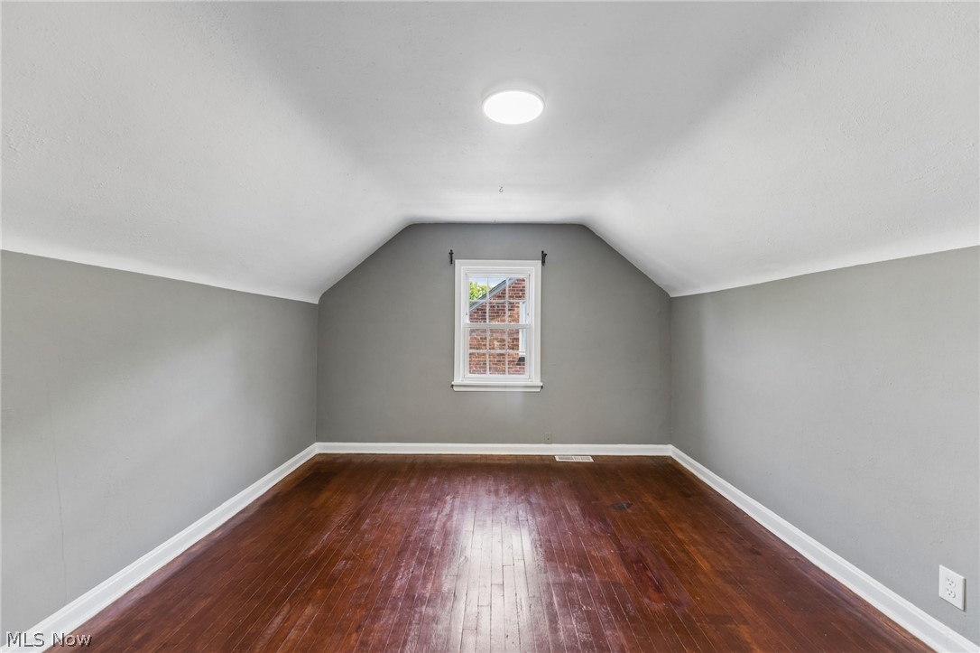 16809 Scottsdale Boulevard Shaker Heights OH 44120