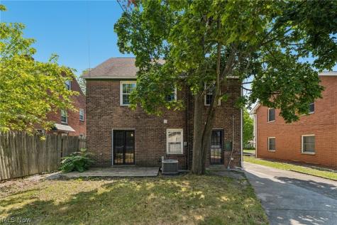 16809 Scottsdale Boulevard Shaker Heights OH 44120
