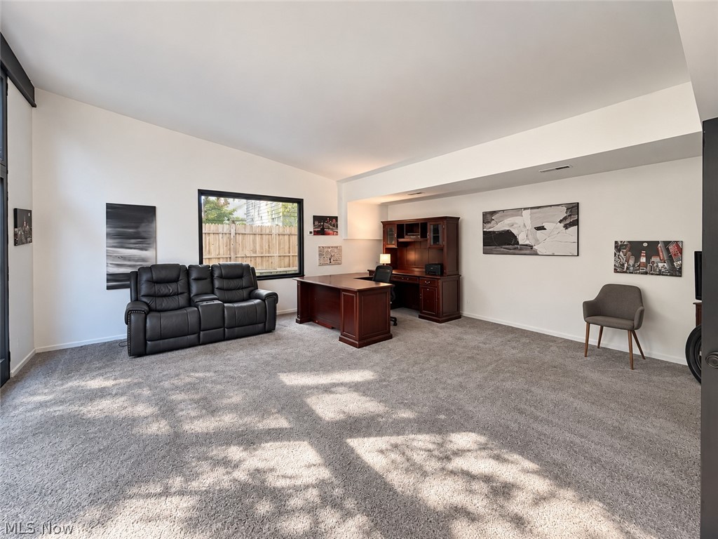 607 Castle Boulevard Akron OH 44313