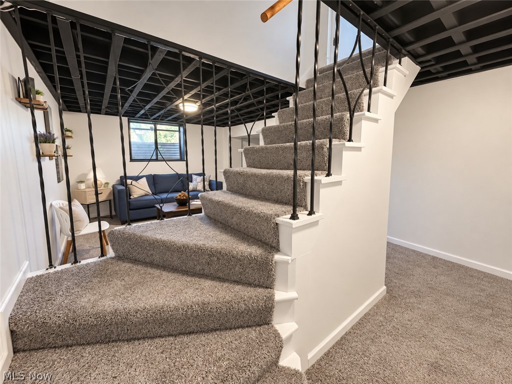 607 Castle Boulevard Akron OH 44313