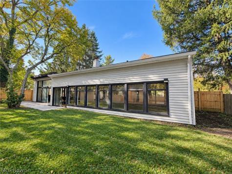 607 Castle Boulevard Akron OH 44313