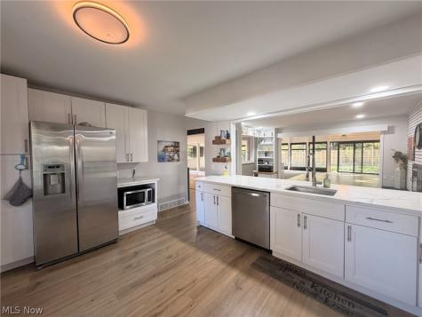 607 Castle Boulevard Akron OH 44313