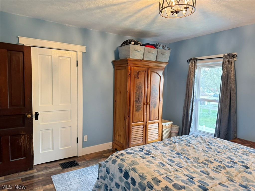 605 S River Street Newcomerstown OH 43832