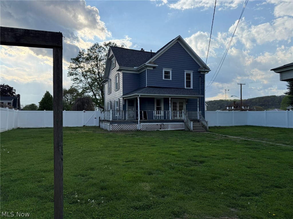 605 S River Street Newcomerstown OH 43832
