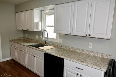 1325 Elmwood Road Mayfield Heights OH 44124