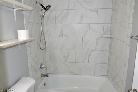 1325 Elmwood Road Mayfield Heights OH 44124