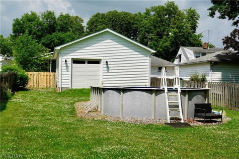 1325 Elmwood Road Mayfield Heights OH 44124