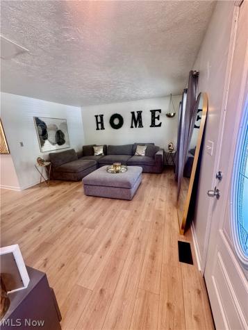 7712 Spafford Road Cleveland OH 44105