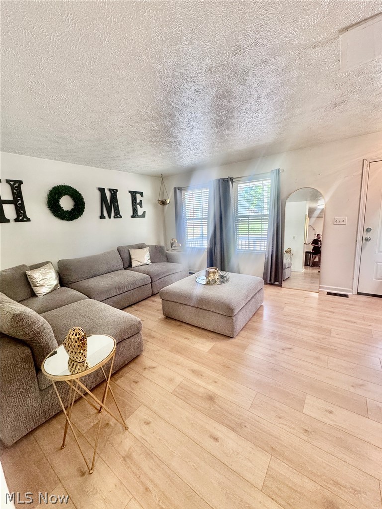 7712 Spafford Road Cleveland OH 44105