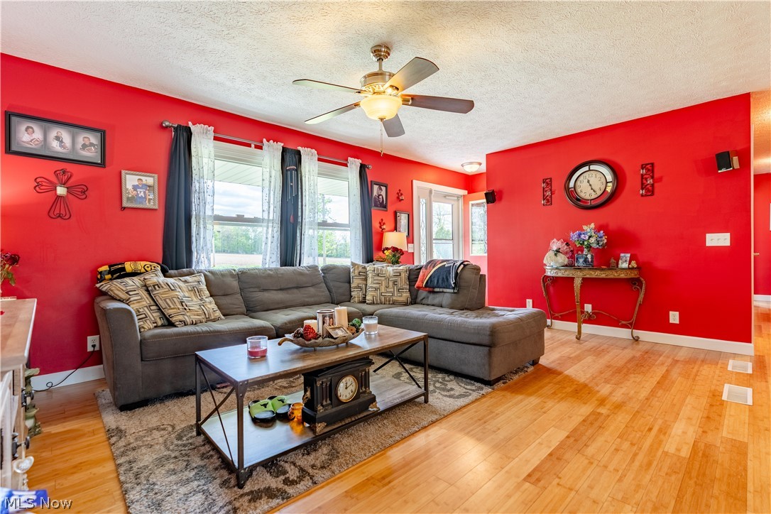 5201 12th Street NE East Canton OH 44730