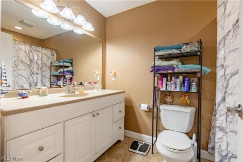 5201 12th Street NE East Canton OH 44730