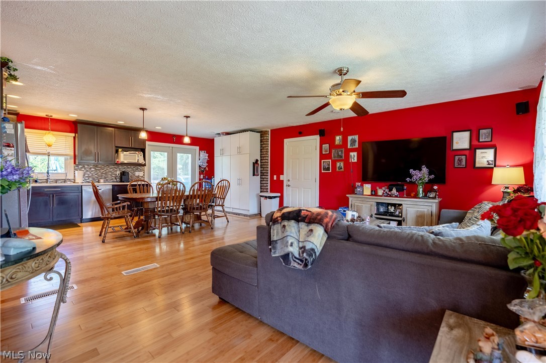 5201 12th Street NE East Canton OH 44730