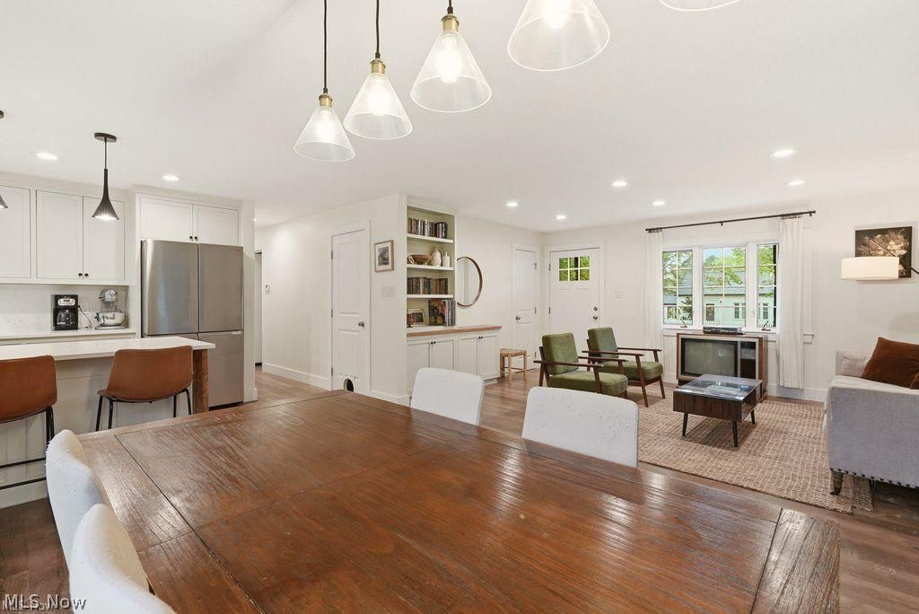 3117 Mayfield Road Silver Lake OH 44224