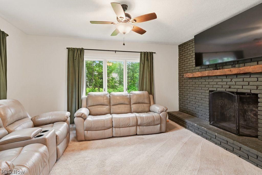 3117 Mayfield Road Silver Lake OH 44224