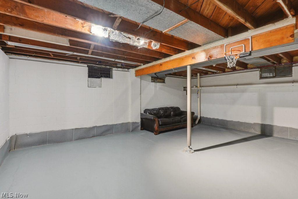 3117 Mayfield Road Silver Lake OH 44224