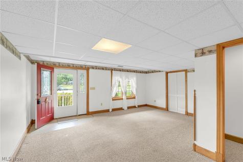 1 Cherokee Trail Malvern OH 44644