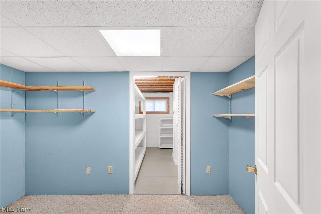 1 Cherokee Trail Malvern OH 44644